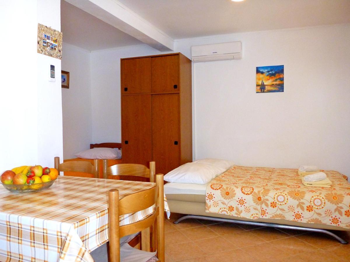 Apartmani Jole Trogir Ngoại thất bức ảnh
