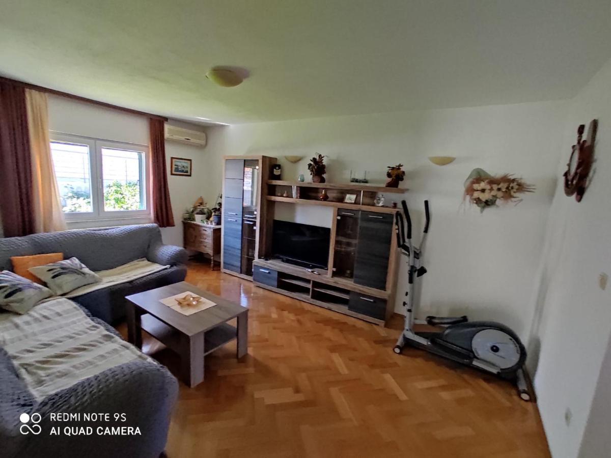 Apartmani Jole Trogir Ngoại thất bức ảnh