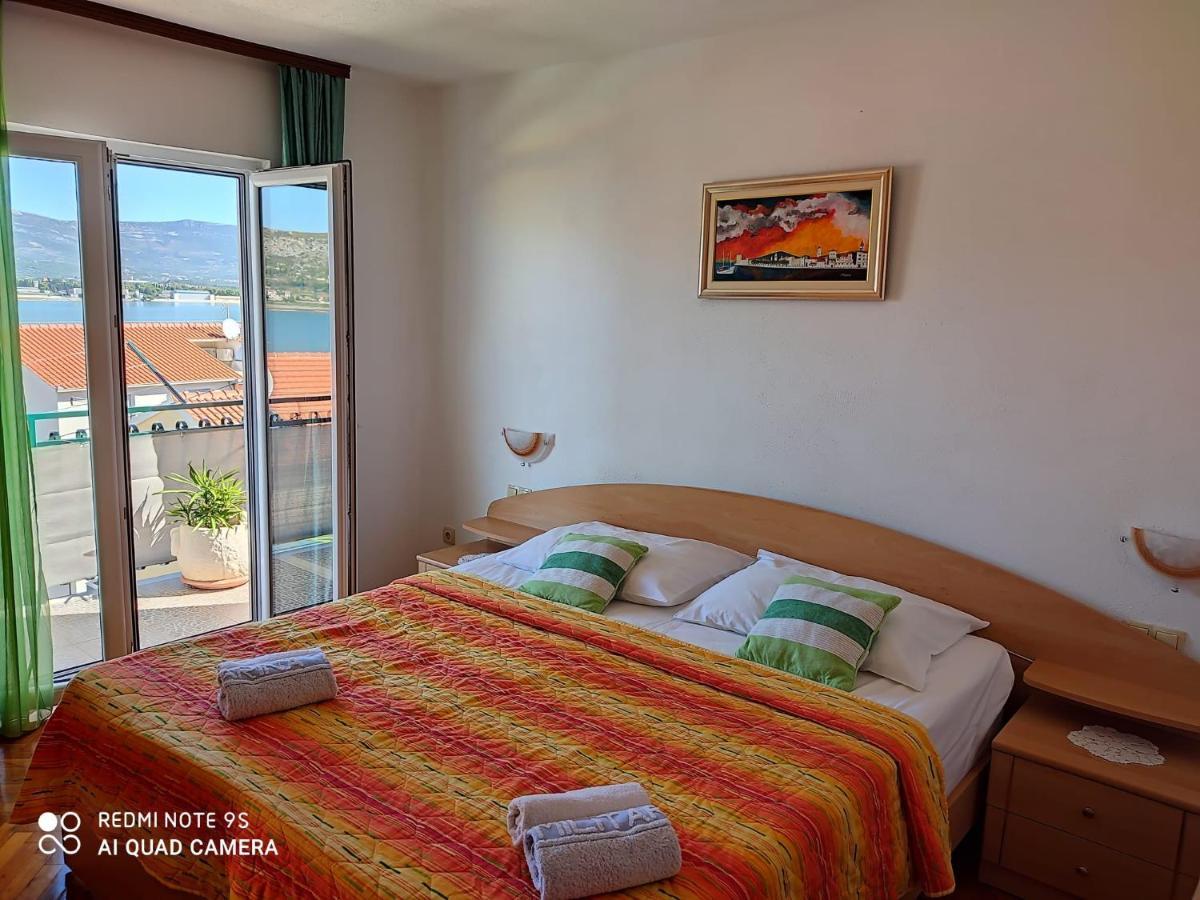Apartmani Jole Trogir Ngoại thất bức ảnh
