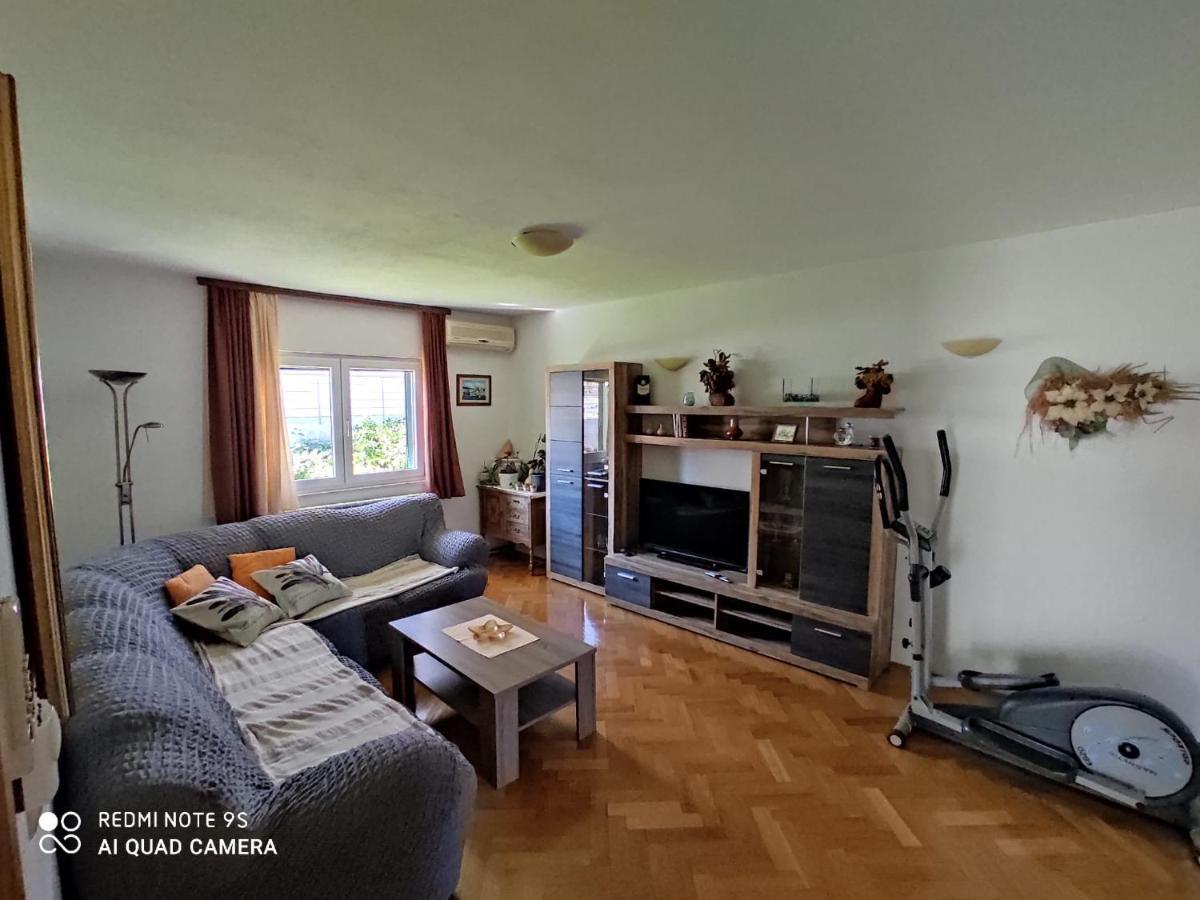 Apartmani Jole Trogir Ngoại thất bức ảnh