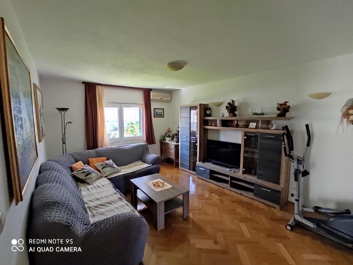 Apartmani Jole Trogir Ngoại thất bức ảnh